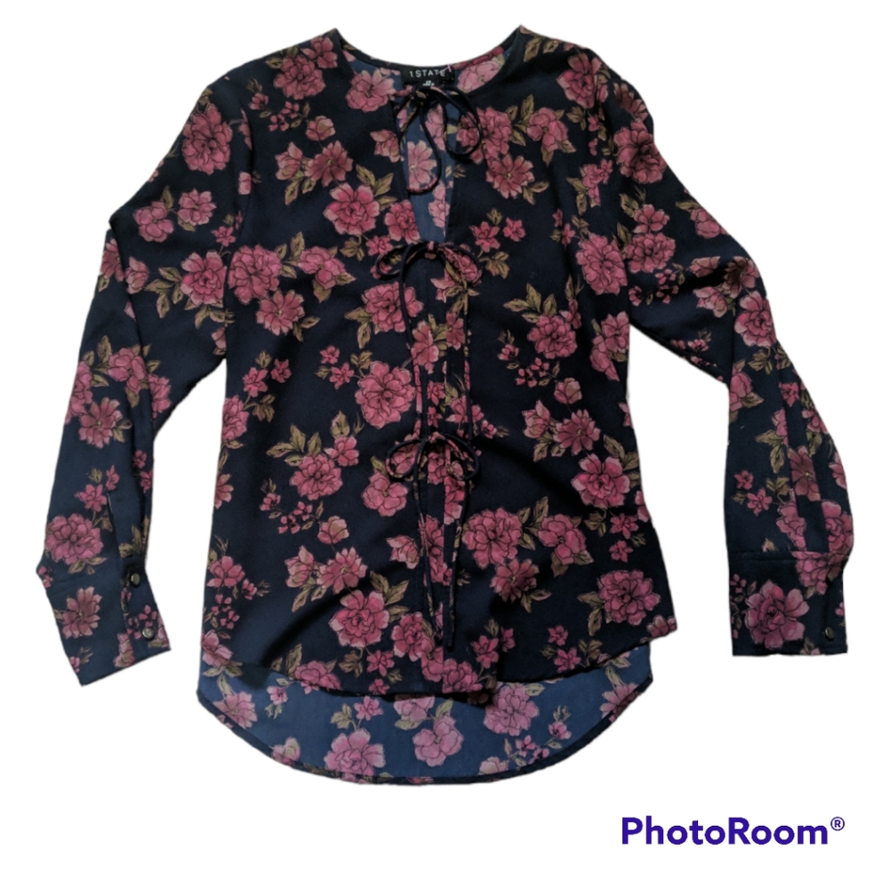 1. STATE Floral Tie Front Top Small